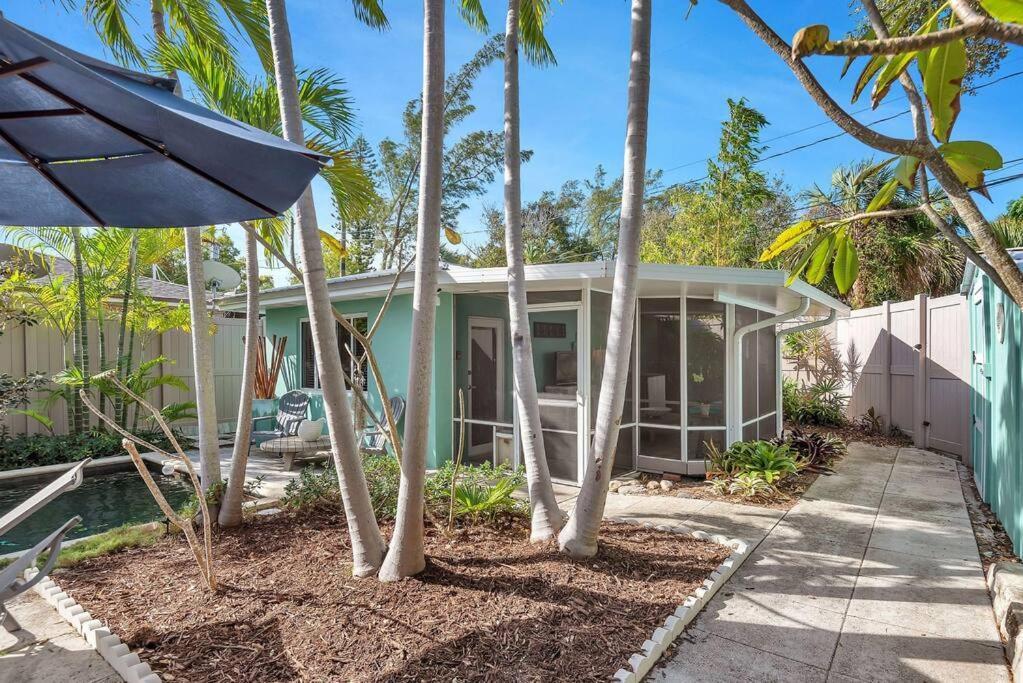Charming Studio W Pool One Mile To Beach Pets Welcome Lake Worth Beach Dış mekan fotoğraf