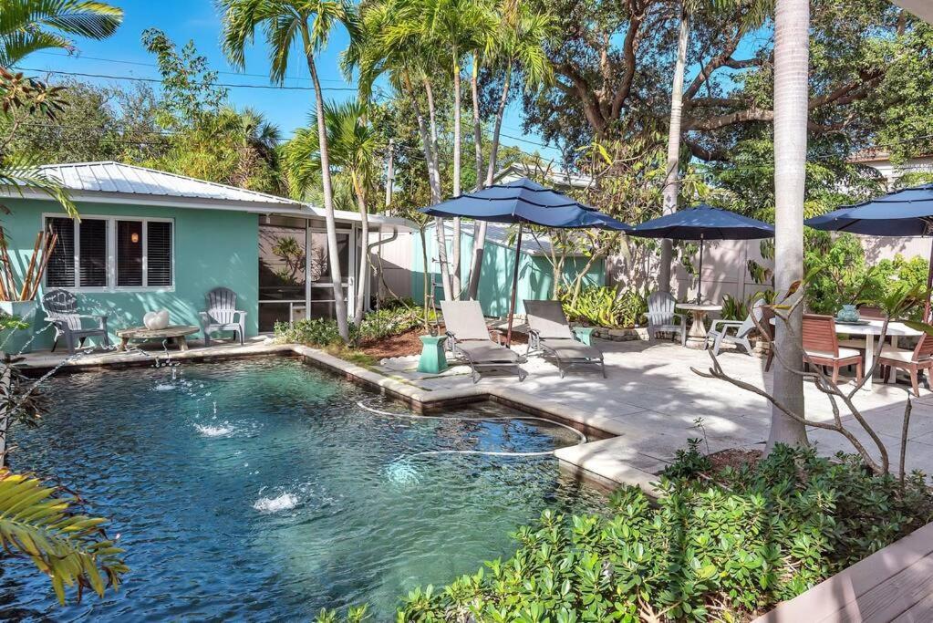Charming Studio W Pool One Mile To Beach Pets Welcome Lake Worth Beach Dış mekan fotoğraf
